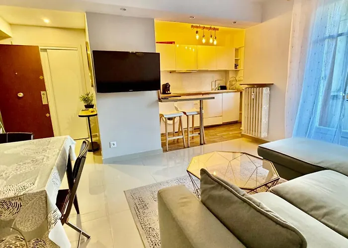 Azur One - Centre De Апартаменты